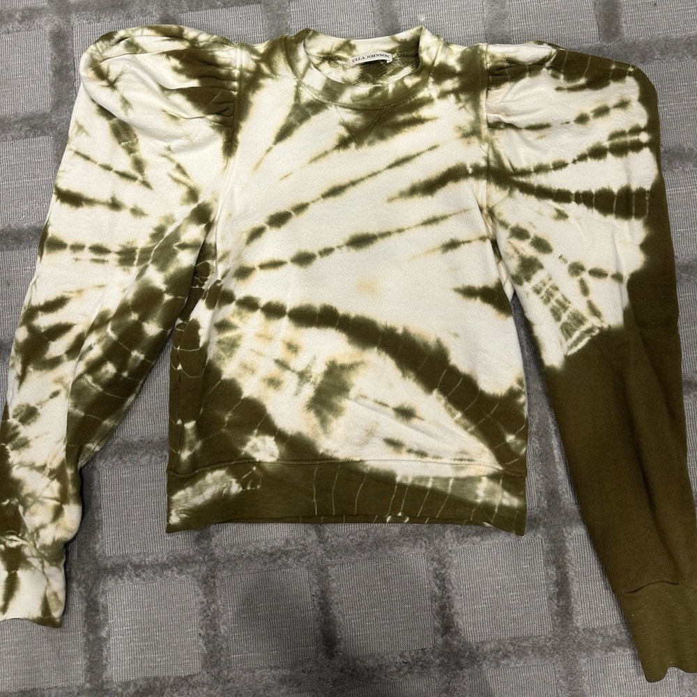 Ulla Johnson Olive and Cream Tie-Dye Puff Sleeve Crewneck